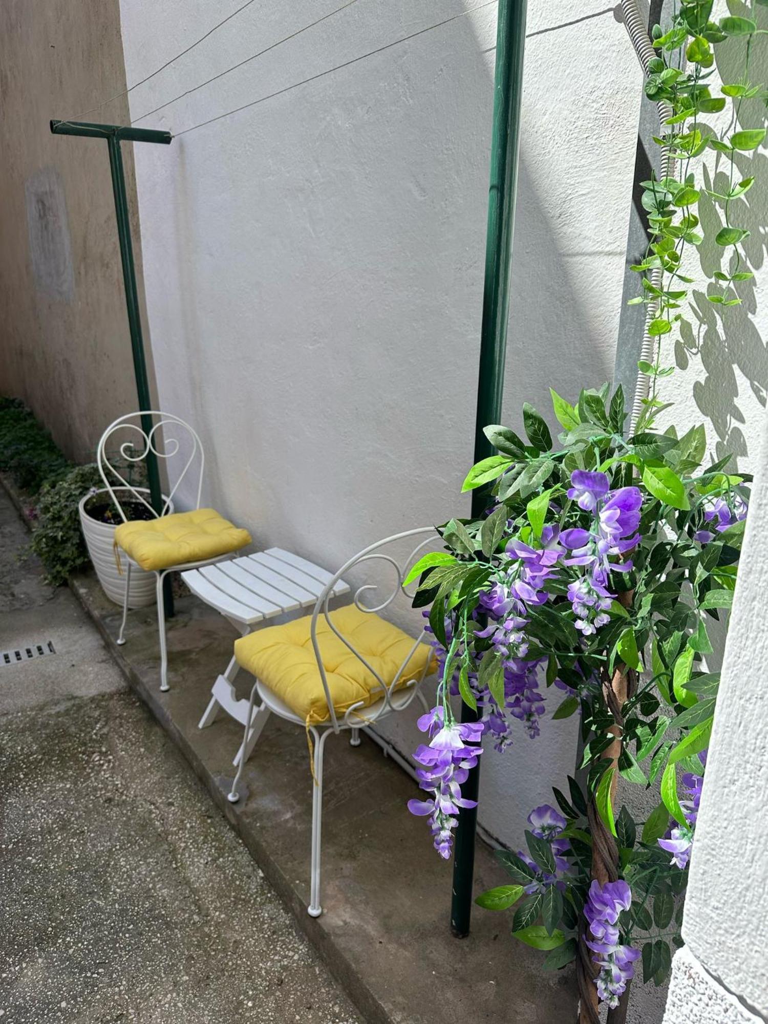 Apartment House Aria Baska Voda Bagian luar foto