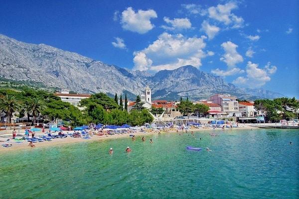 Apartment House Aria Baska Voda Bagian luar foto